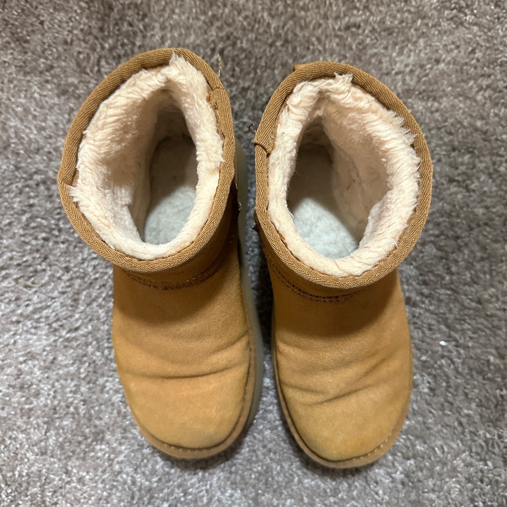 Platform Ugg Minis - image 6